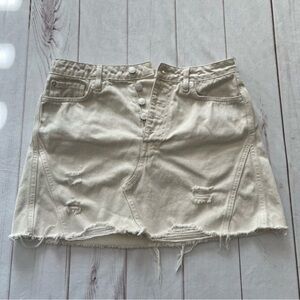 We The Free Women's Khaki Denim Mini Skirt Size 30 Casual Distressed Frayed Hem